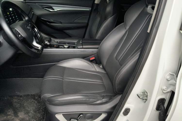 Used Changan CS75 PLUS 2022 1.5T Automatic Luxury Model
