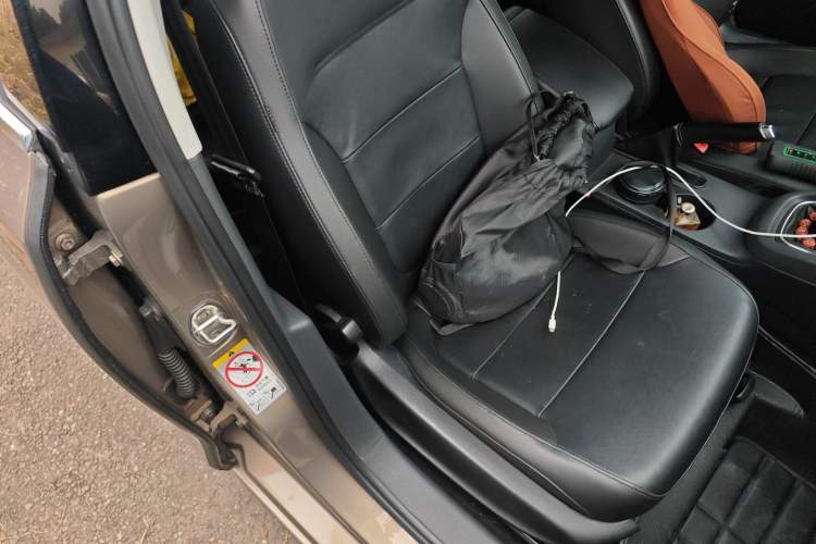 Used Volkswagen Sagitar 2014 Revised Version 1.4TSI Manual Luxury Edition
