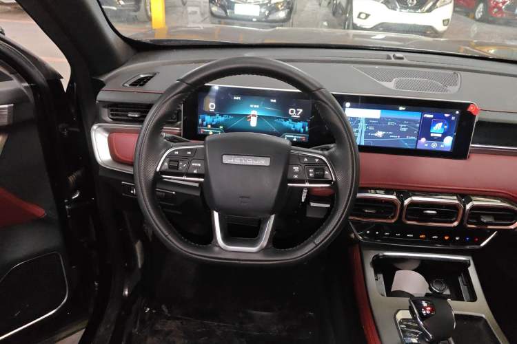 Used JETOUR X70 PLUS 2024 Champion Edition 1.5T DCT Champion MAX 5-Seater
