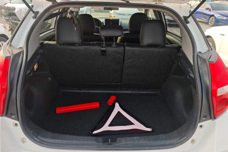 Used Toyota YARiS L Zhi Xian 2021 1.5L CVT Leading Edition