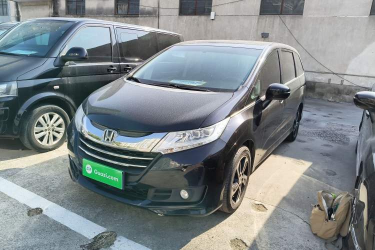 Used Honda Odyssey 2015 Updated Version 2.4L Smart Edition