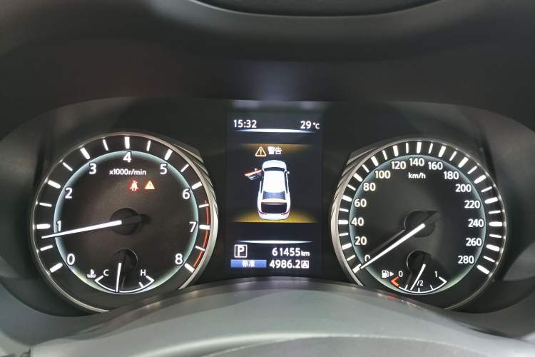 Used Infiniti Q50L 2018 2.0T Comfort Edition China VI Standard
