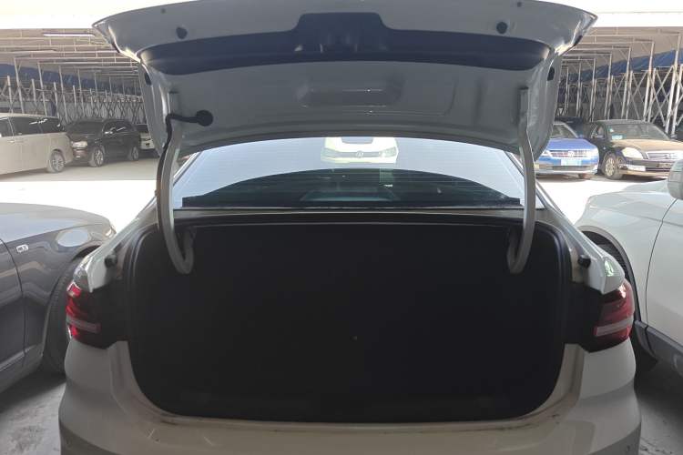 Used Volkswagen Lavida 2023 280TSI DSG Full-Comfort Edition