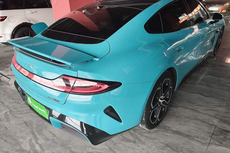 Used  SU7 2024 Four-Wheel Drive Ultra-Long Range Advanced Intelligent Driving Max Edition
