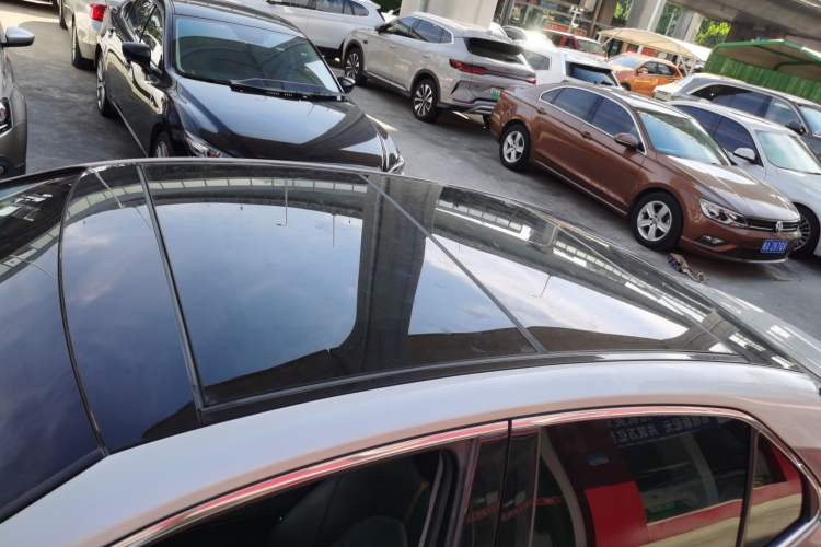 Used Toyota Camry 2019 2.5G Luxury Edition China V Standard
