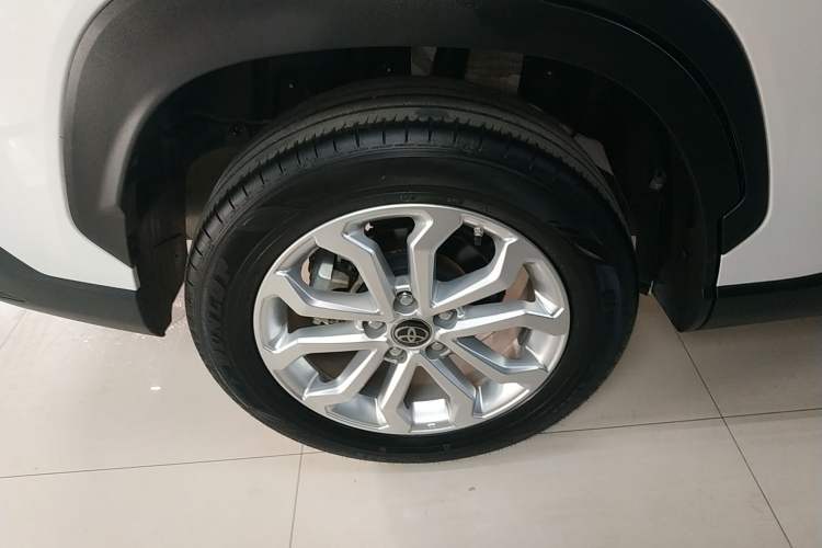 Used Toyota FRONTLANDER 2023 2.0L CVT Leading Edition