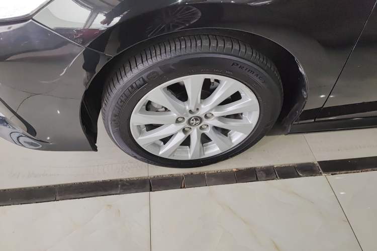 Used Toyota Camry 2018 2.0G Luxury Edition
