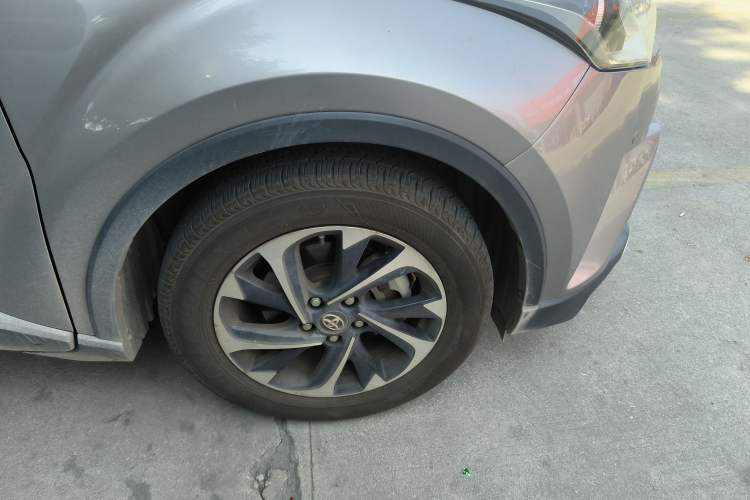 Used Toyota IZOA 2020 2.0L Yi Xiang CARE
