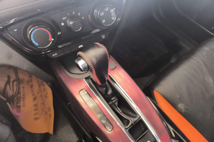 Used Honda XR-V 2015 1.8L EXi CVT Comfort Version
