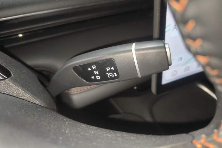 Used  S07 2023 200Max Range-Extended Version