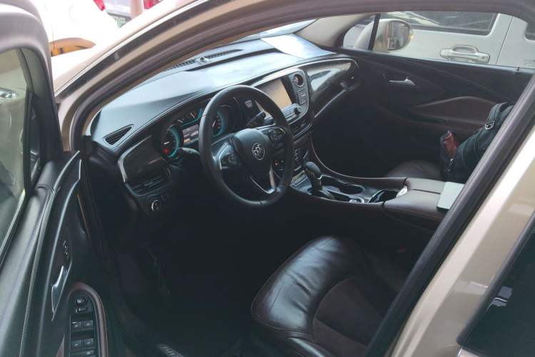 Used Buick Envision 2016 20T Two-Wheel-Drive Elite Model
