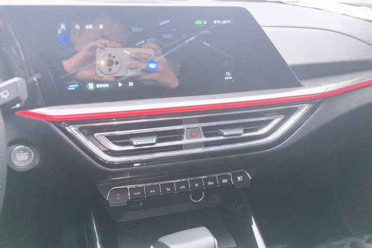 Used Oshan X5 2021 1.6L CVT Luxury Model