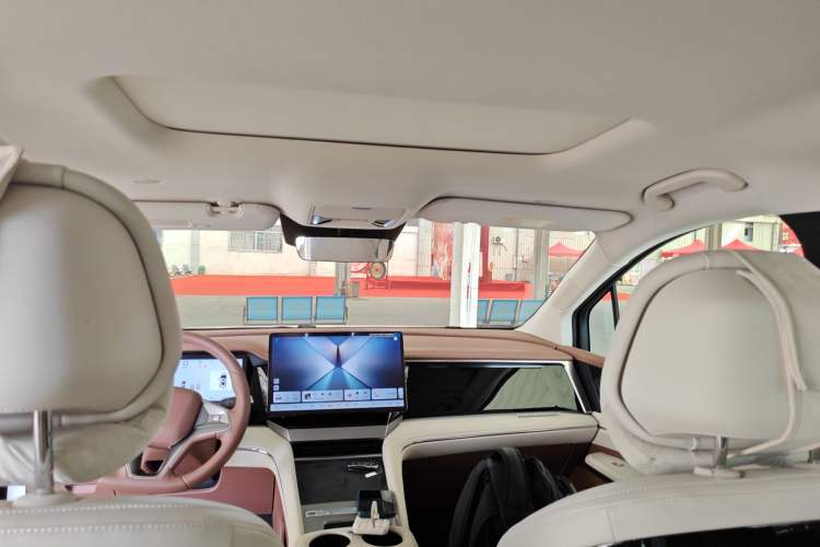 Used BYD Xia 2025 DM-i 1.5T 180km Beyond Edition