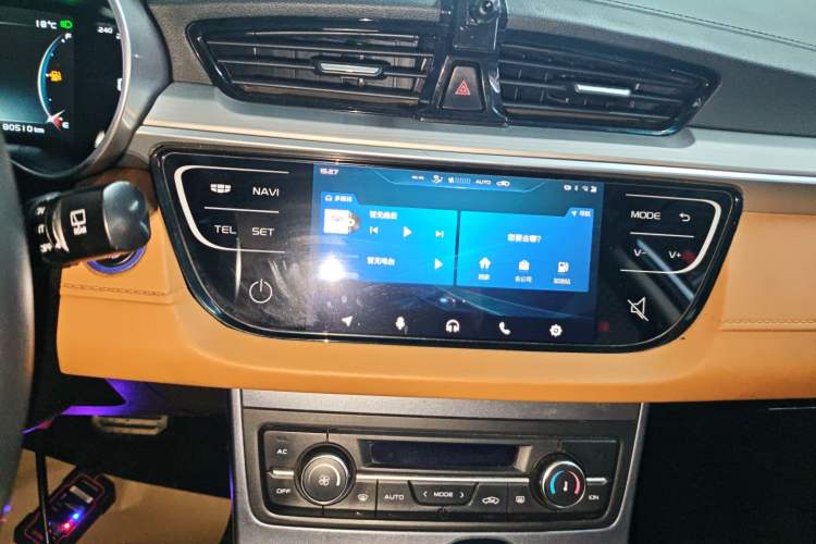 Used Geely Auto Vision S1 2018 1.4T CVT Fēngruì Model
