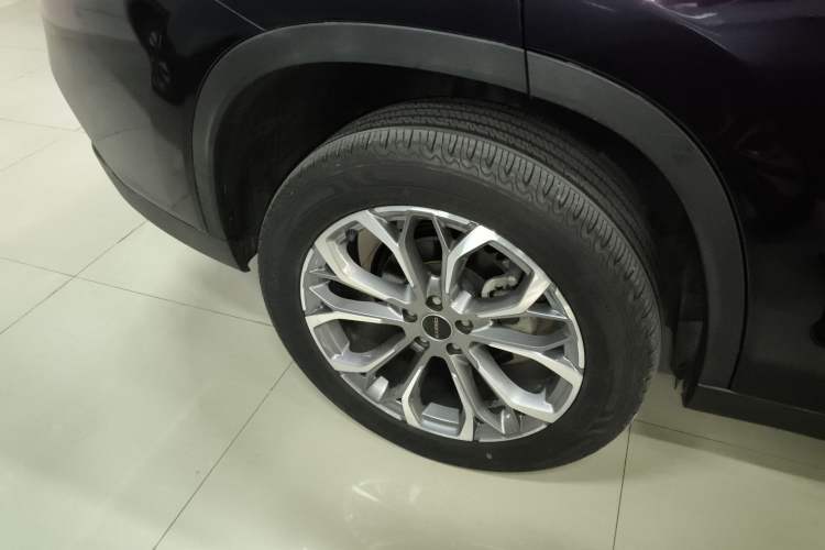 Used  Lingyun 2019 1.6T Two-Wheel Drive Diamond Edition
