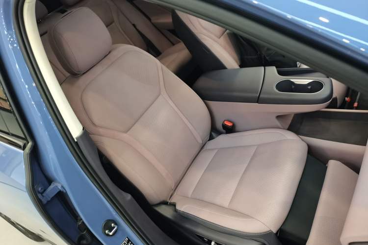 Used Hongqi Tiangong 06 2025 660 4x4 Smart Selection Edition