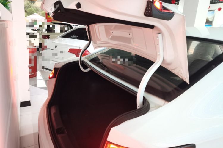 Used Roewe i5 2023 1.5L CVT Luxury Edition
