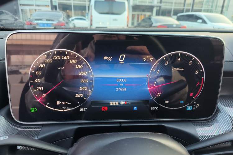 Used Mercedes-Benz C-Class 2023 Restyled C 260 L Night Edition Sports Version
