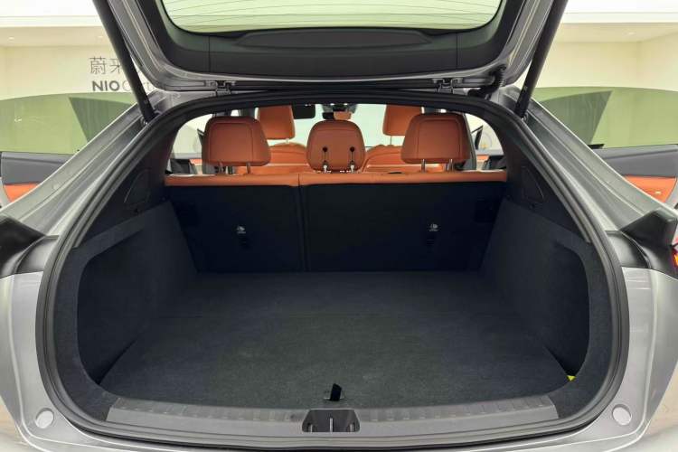 Used ONVO L60 2024 60 kWh Rear-Drive Version
