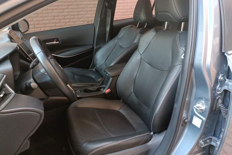 Used Toyota Corolla 2019 Dual-Engine 1.8L E-CVT Flagship Edition