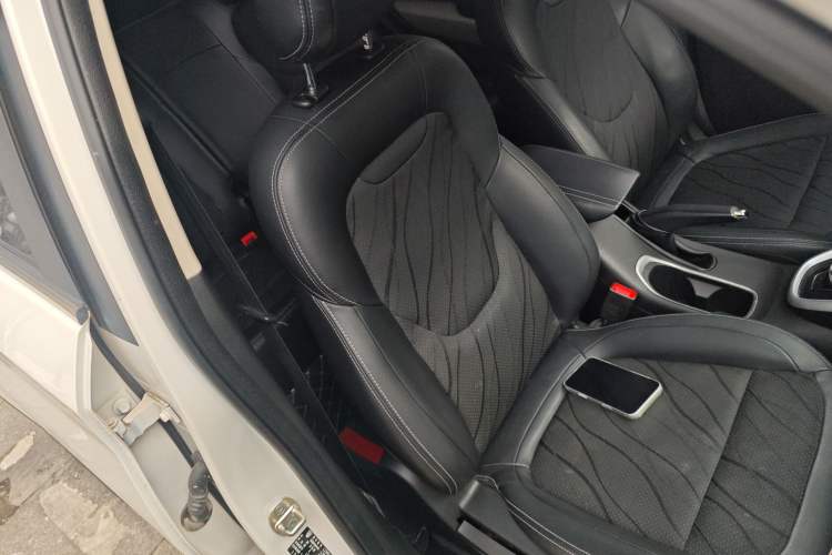 Used Baojun 510 2017 1.5L Automatic Fashion Model