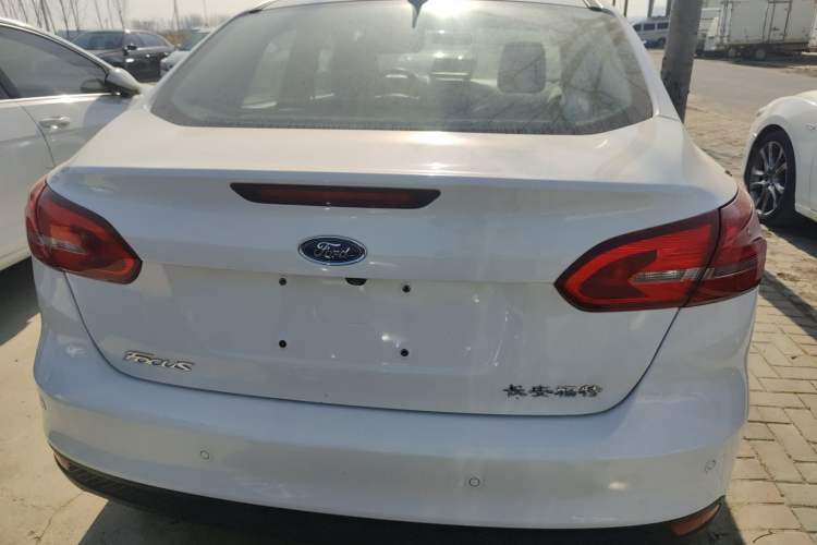 Used Ford Focus 2017 Sedan 1.6L Automatic Fashion Edition Smart Drive Version