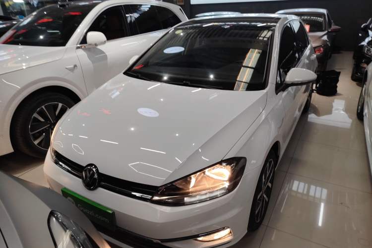 Used Volkswagen Golf 2019 280TSI DSG Comfort Version China VI Standard
