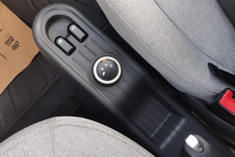 Used Wuling Hongguang MINIEV 2022 Macaron Premium Model – Lithium Iron Phosphate