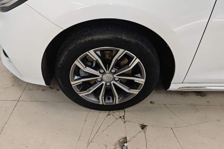 Used BYD Song MAX 2019 1.5T Automatic Smart Connect Prestige 7-Seater China V Standard
