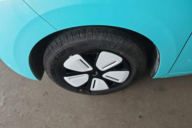 Used Wuling Hongguang MINIEV 2025 Four-Door Version Advanced Edition
