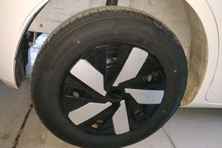 Used Dongfeng NAMMI 01 
