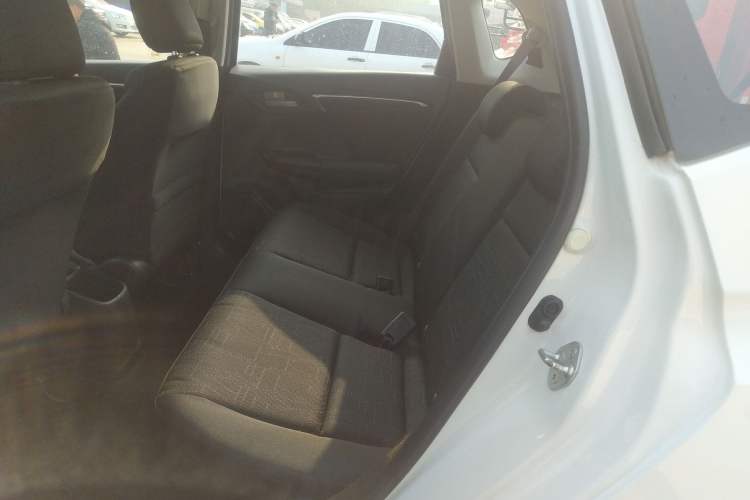 Used Honda Fit 2014 1.5L SE CVT Fashion Model