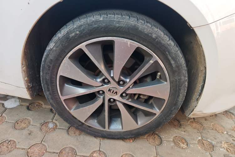 Used Kia K5 2017 2.0L Automatic 15th Anniversary Special Edition LUX