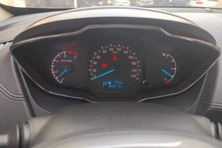 Used Nissan Sylphy 2014 1.6XV CVT Deluxe Edition
