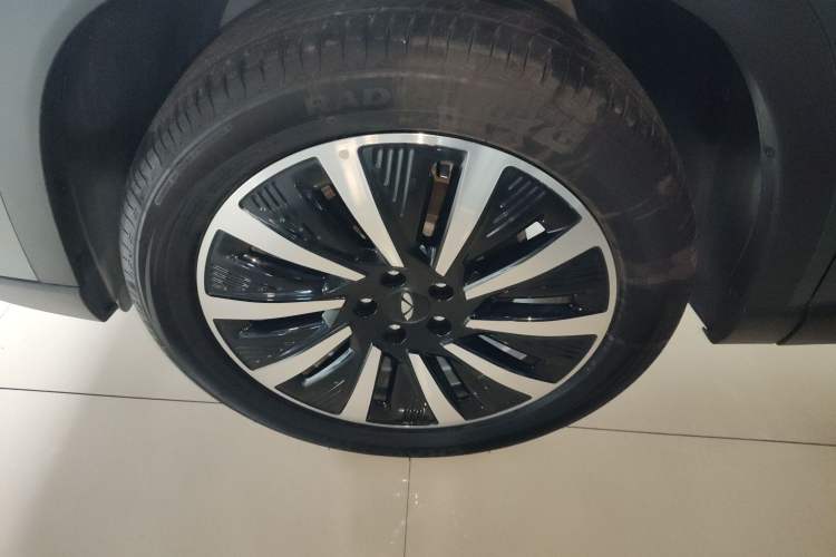 Used Chery Fengyun T8 2025 1.5T 130km Deluxe Version 5 Seats