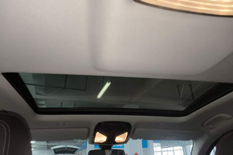 Used BMW 5 Series 2020 525Li Luxury Package