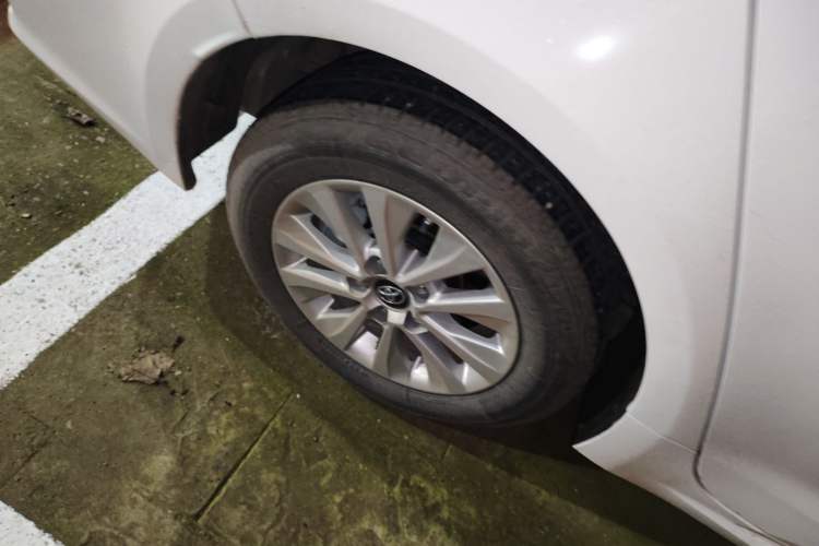 Used Toyota Corolla 2021 Dual-Engine 1.8L E-CVT Pioneer Edition
