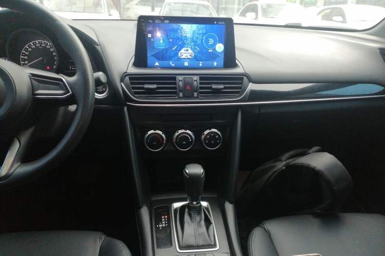 Used Mazda CX-4 2020 2.0L Automatic Two-Wheel Drive Blue Sky Dynamic Edition