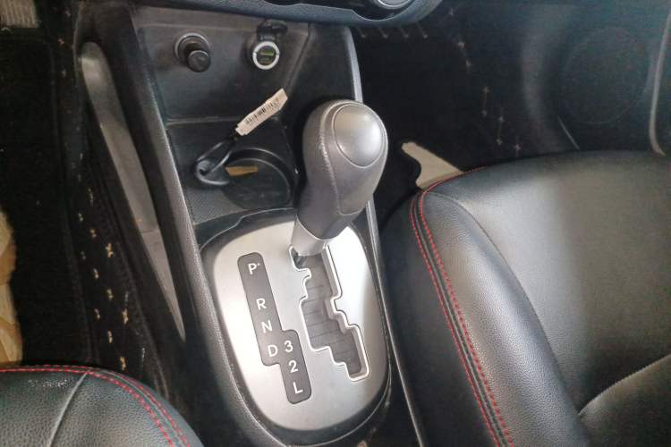 Used Kia K2 2015 Sedan 1.4L Automatic GLS