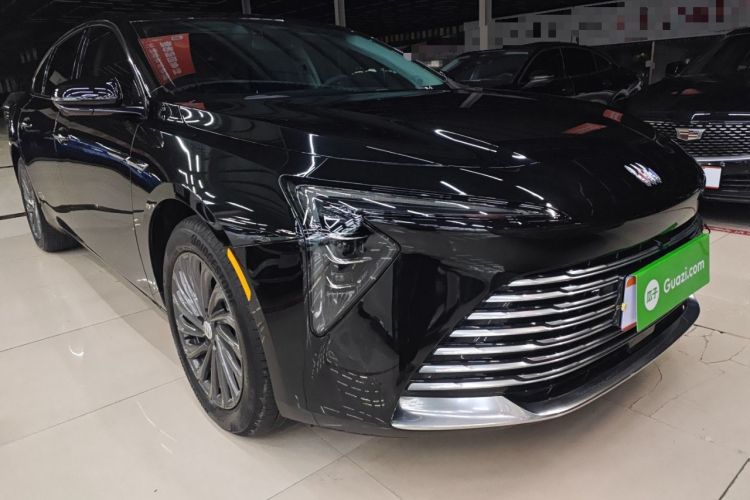 Used Buick LaCrosse 2025 28T Platinum Edition