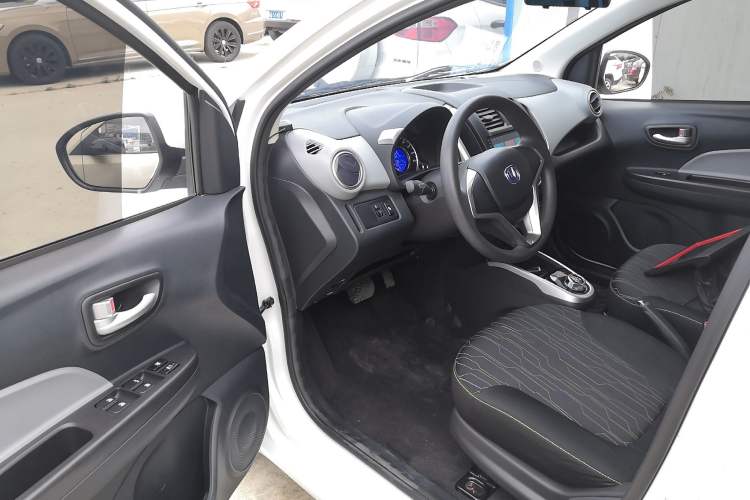 Used Oshan Benni E-Star 2021 National Edition Xin Yue Version Lithium Iron Phosphate (31.18 kWh)
