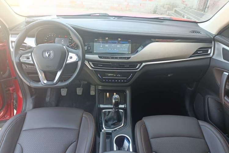 Used Changan CS35PLUS 2018 1.6L Manual Changlian Edition China V Standard
