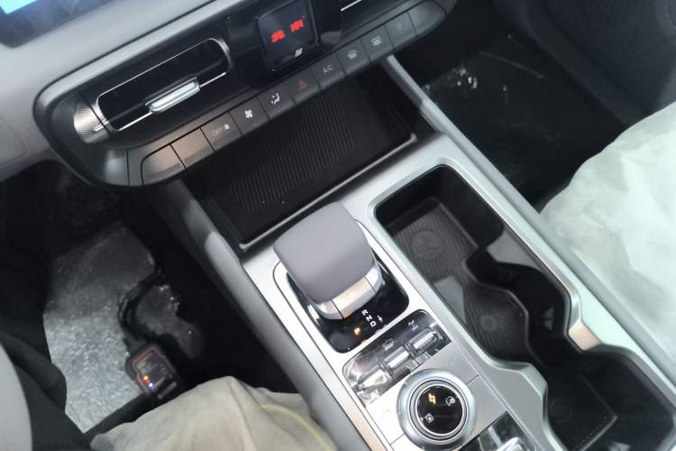 Used  BJ40 Electric Drive 2025 Standard Edition
