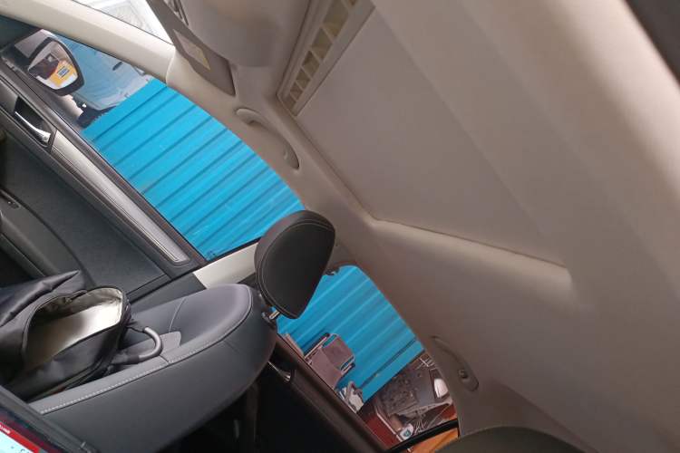 Used Volkswagen Santana 2016 1.6L Automatic Comfort Edition
