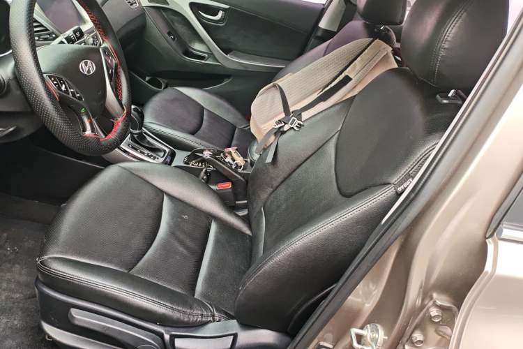 Used Hyundai Elantra 2016 1.6L Automatic Prestige Edition
