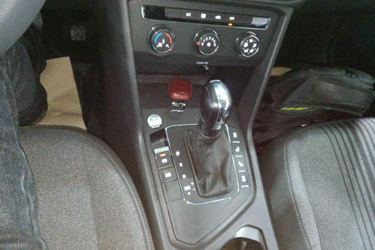 Used Volkswagen Tharu 2021 280TSI Two-Wheel Drive Trend Edition