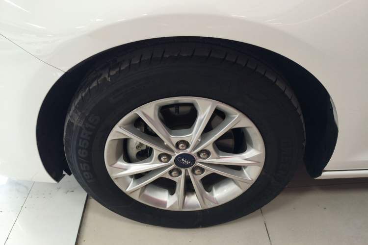 Used Ford Escort 2021 1.5L Automatic Gold Edition