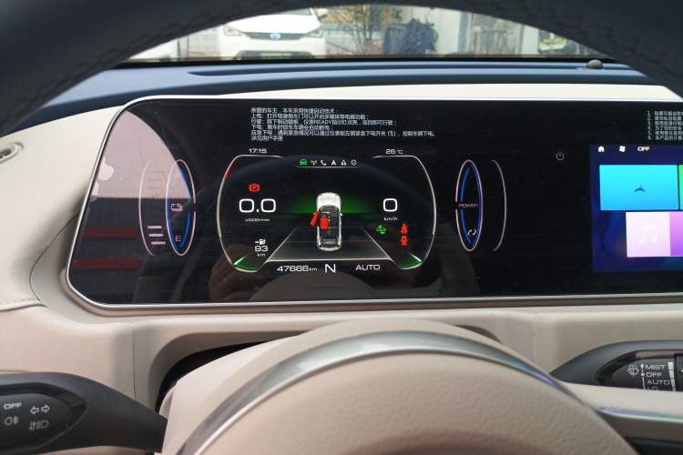 Used ORA Good Cat 2022 Morandi Edition 400km Standard Range Luxury Version Lithium Iron Phosphate
