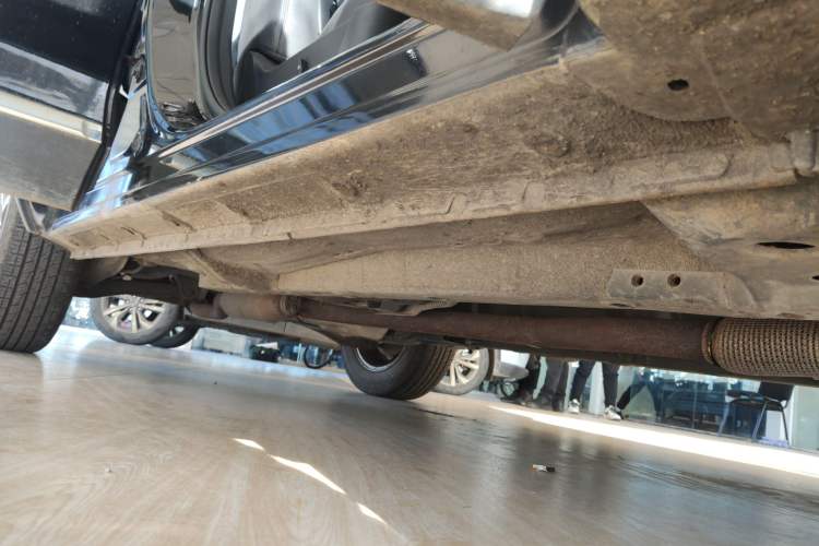 Used BAIC Senova X65 2015 2.0T automatic luxury version
