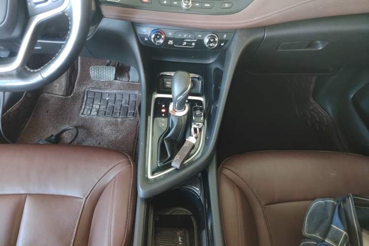 Used Buick GL6 2018 18T 6-Seater Luxury Model